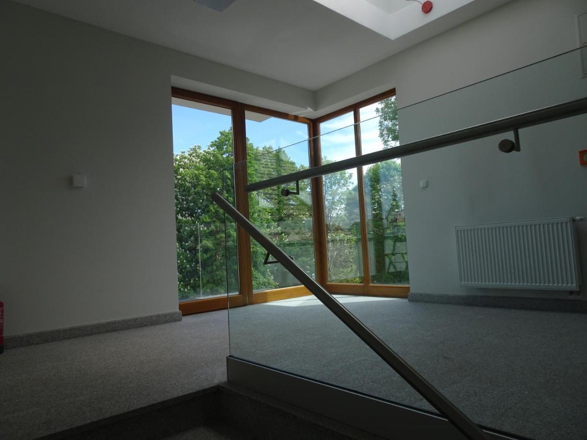 Apartament "Nad Niwka 7" Z Bezplatnym Zamykanym Parkingiem Bielsko-Biala Exterior foto